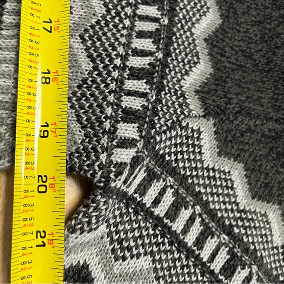 NWT Never lose HEDGE Men’s Sweater Size M - Picture 7 of 7